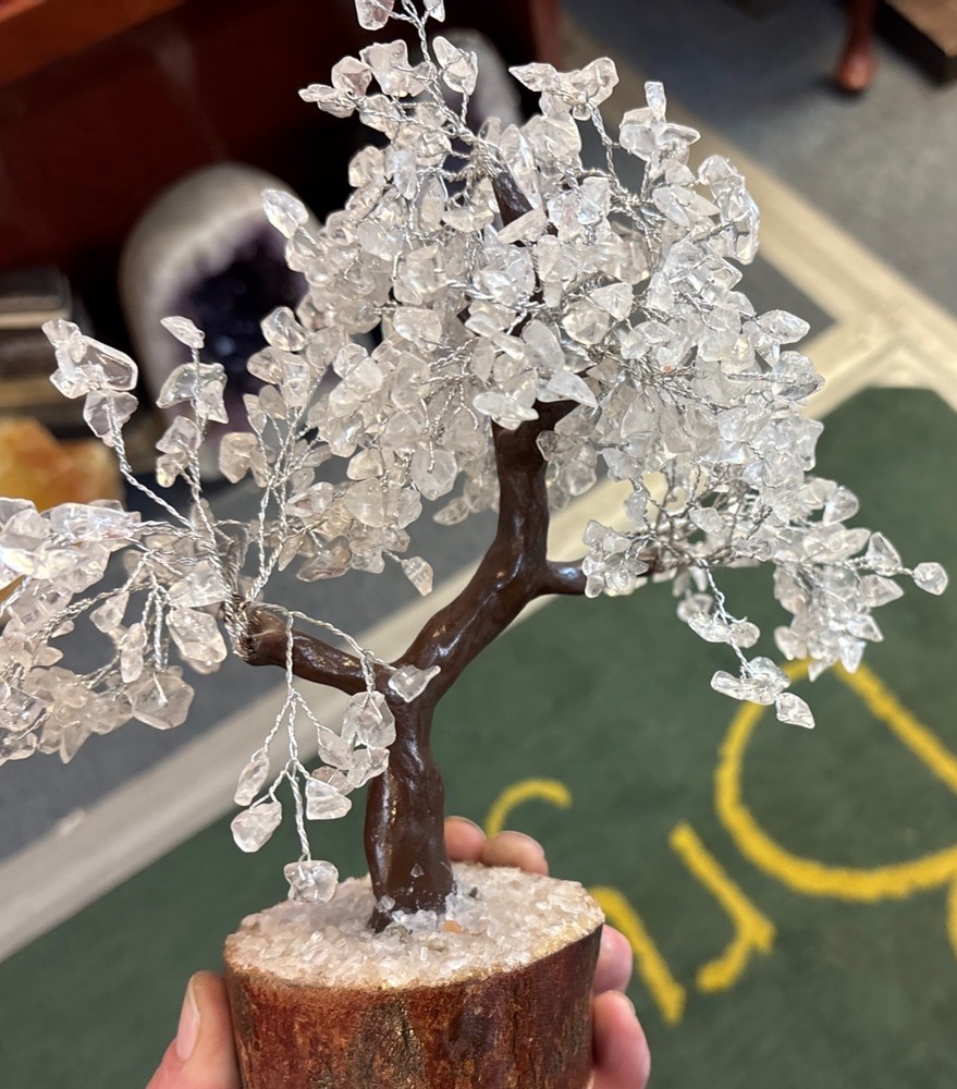 500 Piece Quartz Gemstone Tree