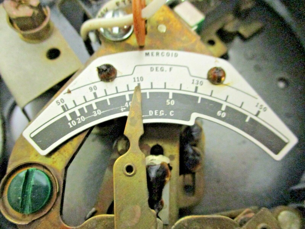 MERCOID TEMPERATURE SWITCH, DS-235-3-4