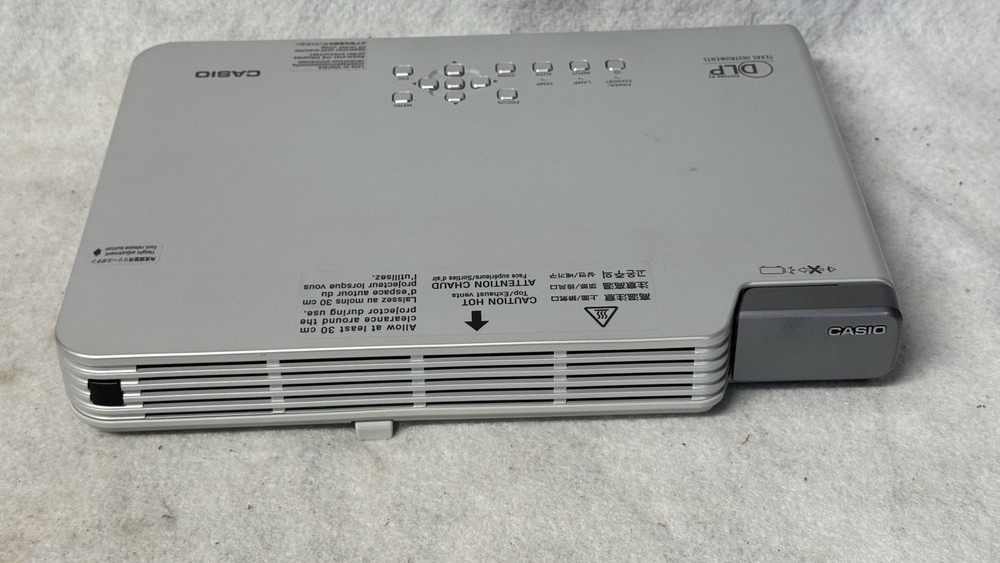 Casio XJ-S35 Projector & YT-30 Remote