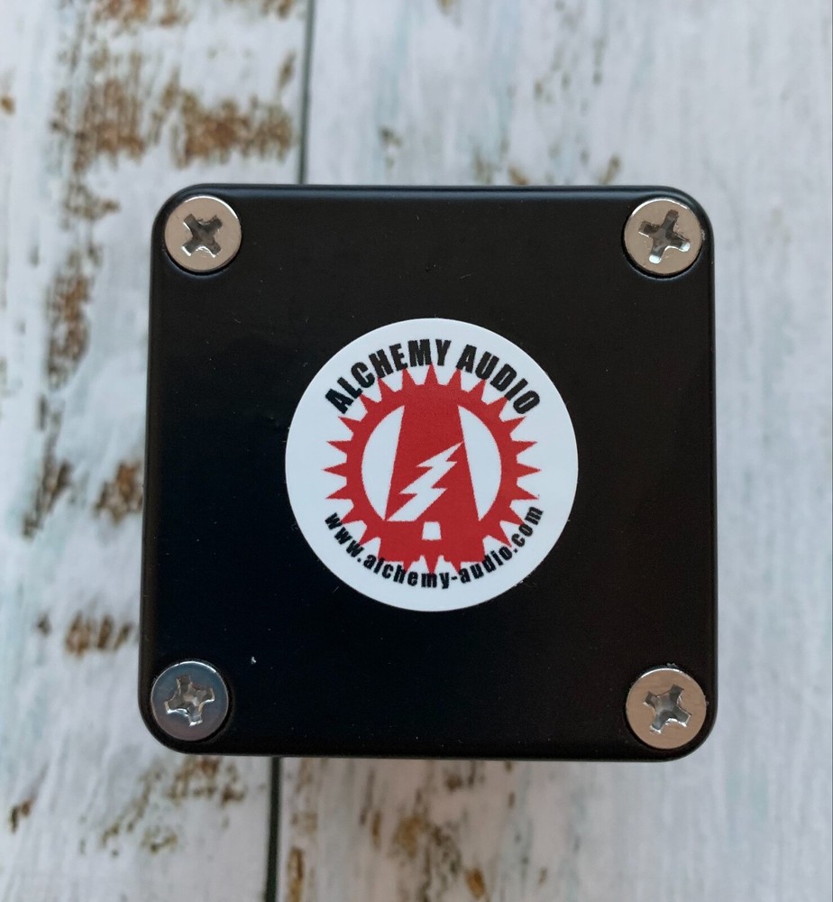 Alchemy Audio "Dead Bat" Dying 9 Volt Battery Simulator Effect Pedal Voltage Sag