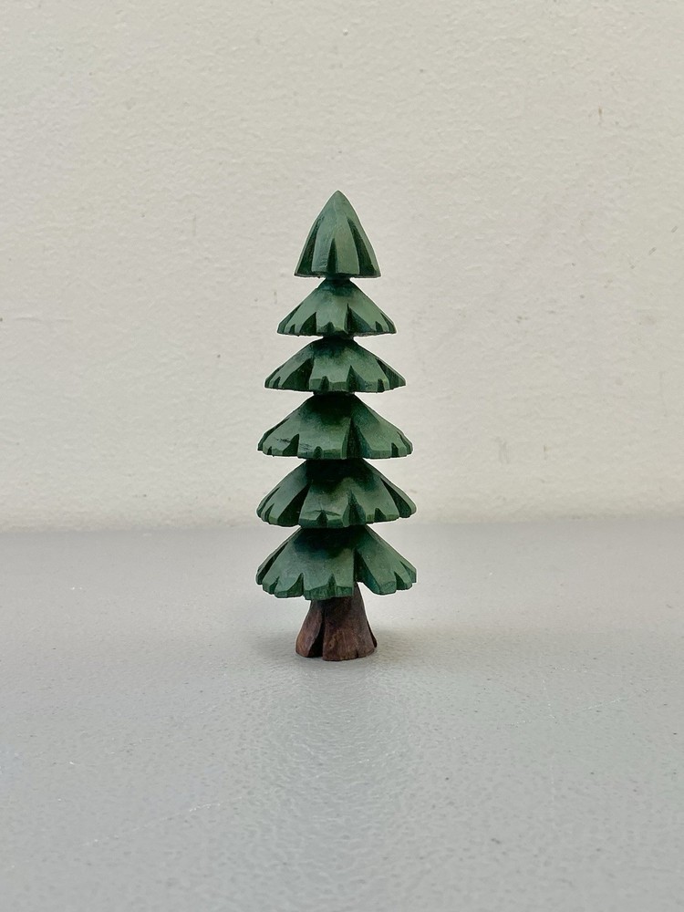 Decorative Wooden Round Pine Tree for Cuckoo Clocks Case. NEW