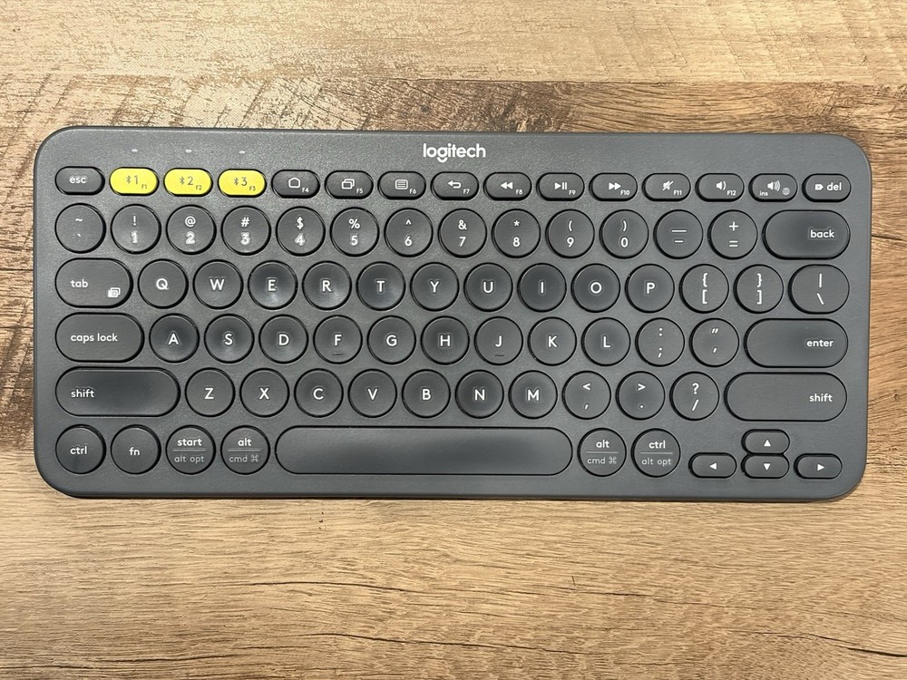 Logitech K380 Bluetooth Keyboard Graphite Color