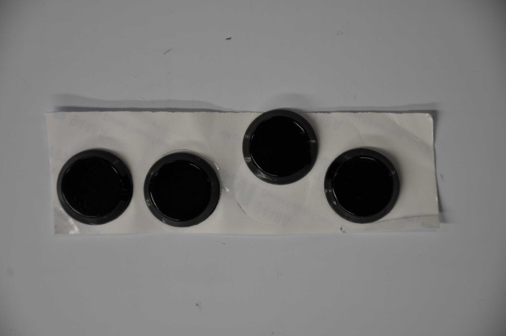 Zebra KIT FEET FOR PRINTER ZXP3 (PKG QTY:20) 806822-001