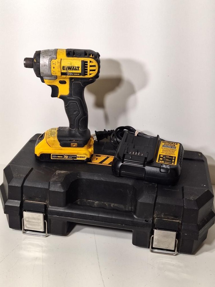 DEWALT DCF885 (P15019023)