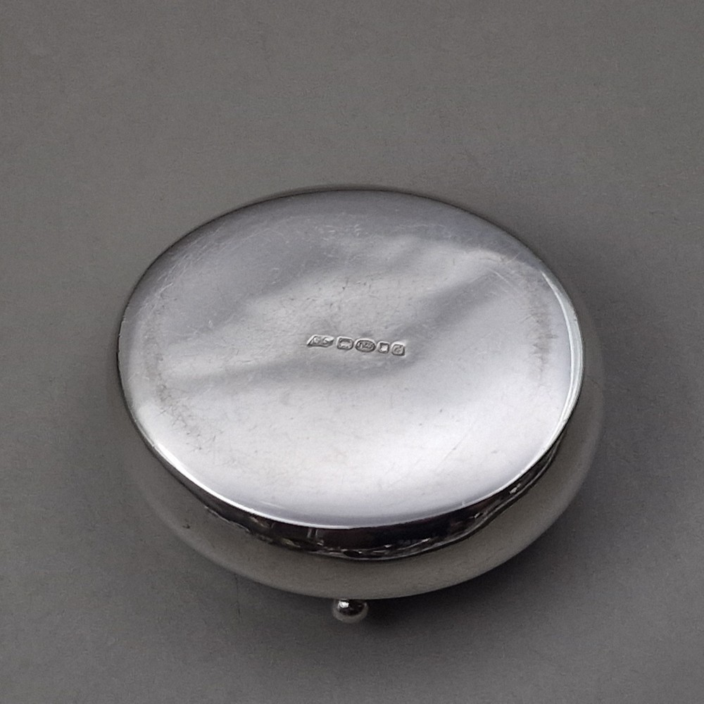 Vintage Sterling Silver Pill Box by D S London 2003