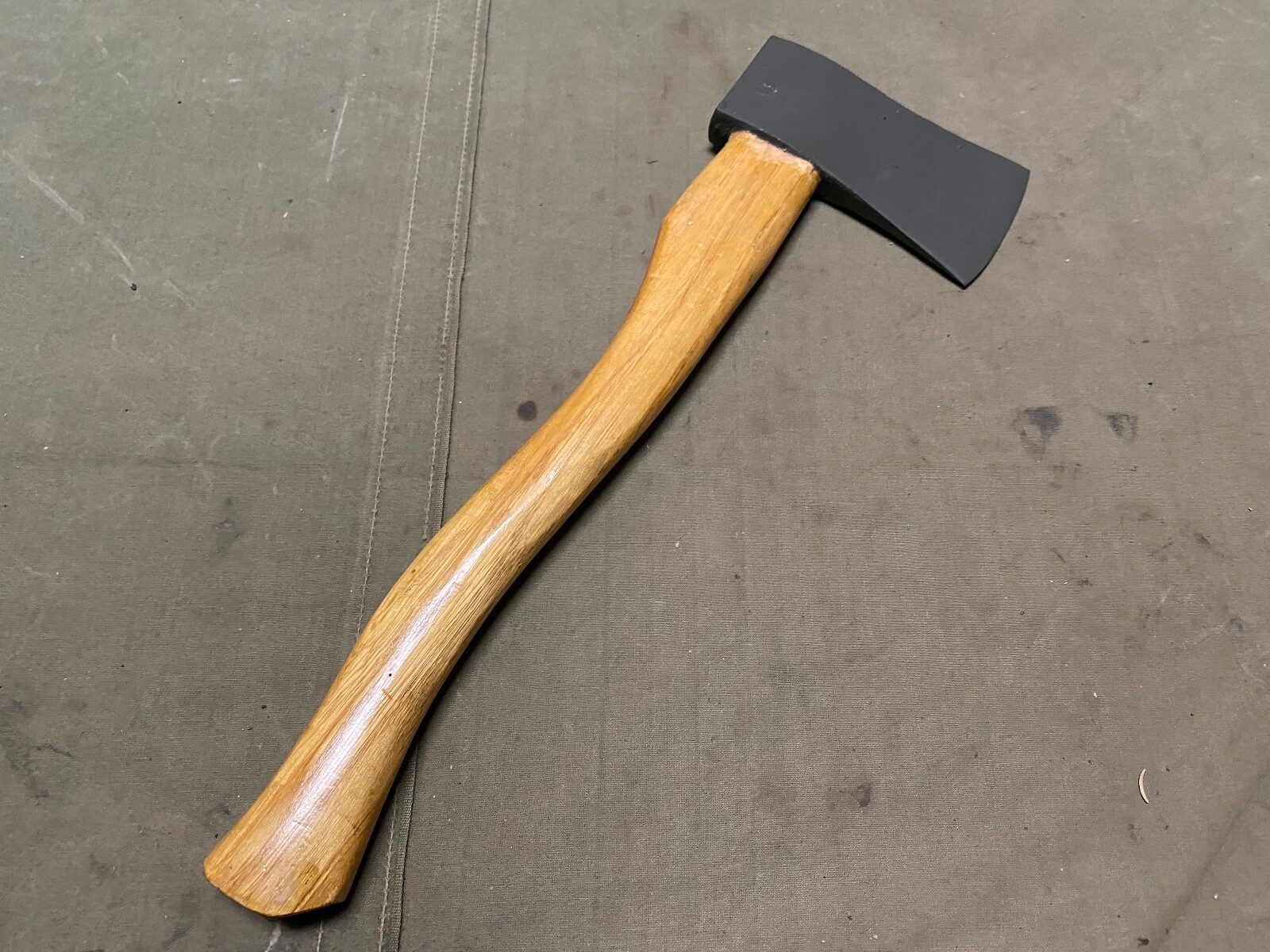 ORIGINAL WWII US ARMY M1942 FIELD AXE HATCHET