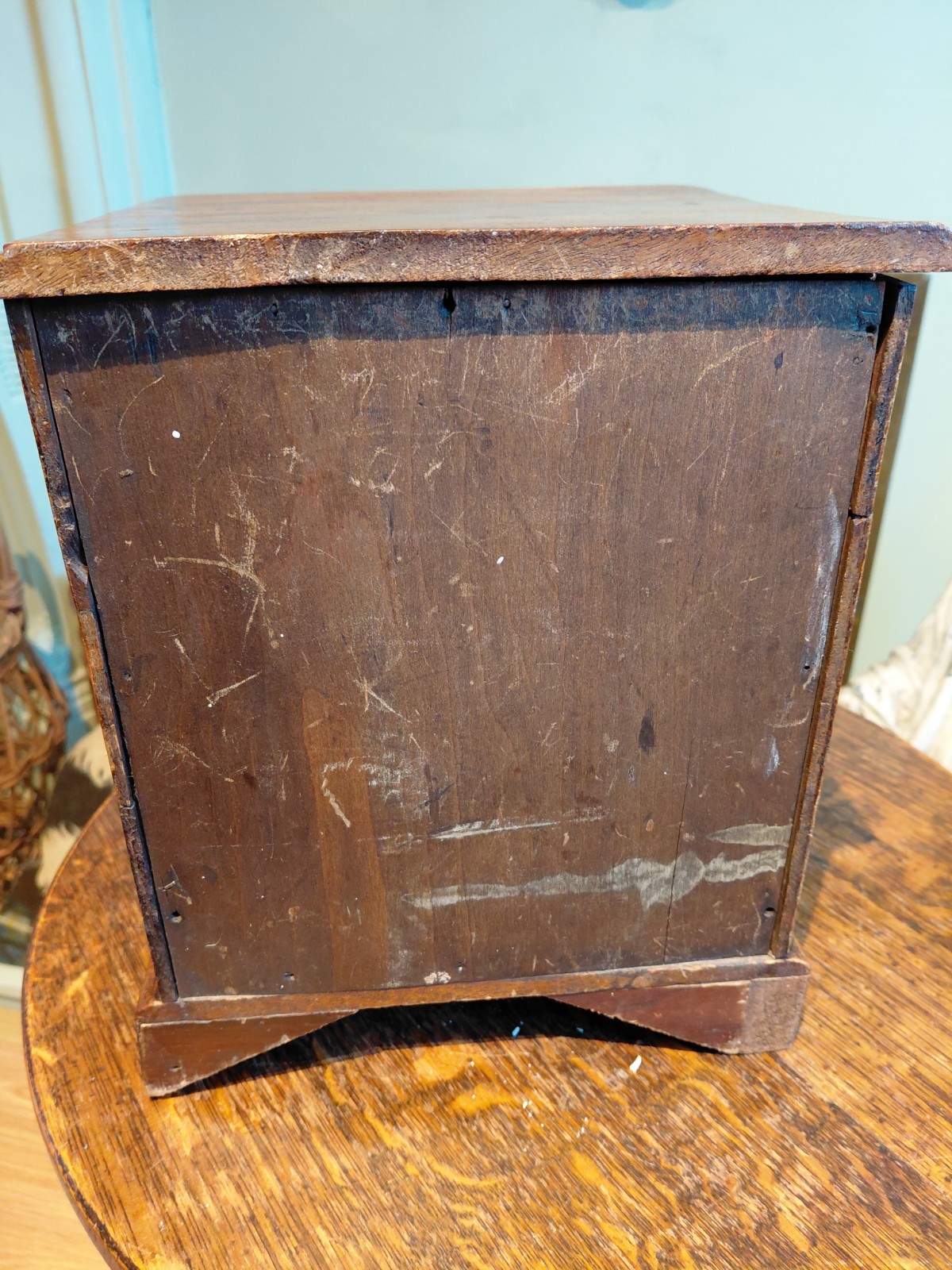 A Victorian Apprentice Piece Chest Of Drawers, Desktop 3 Drawers In Mahogany.