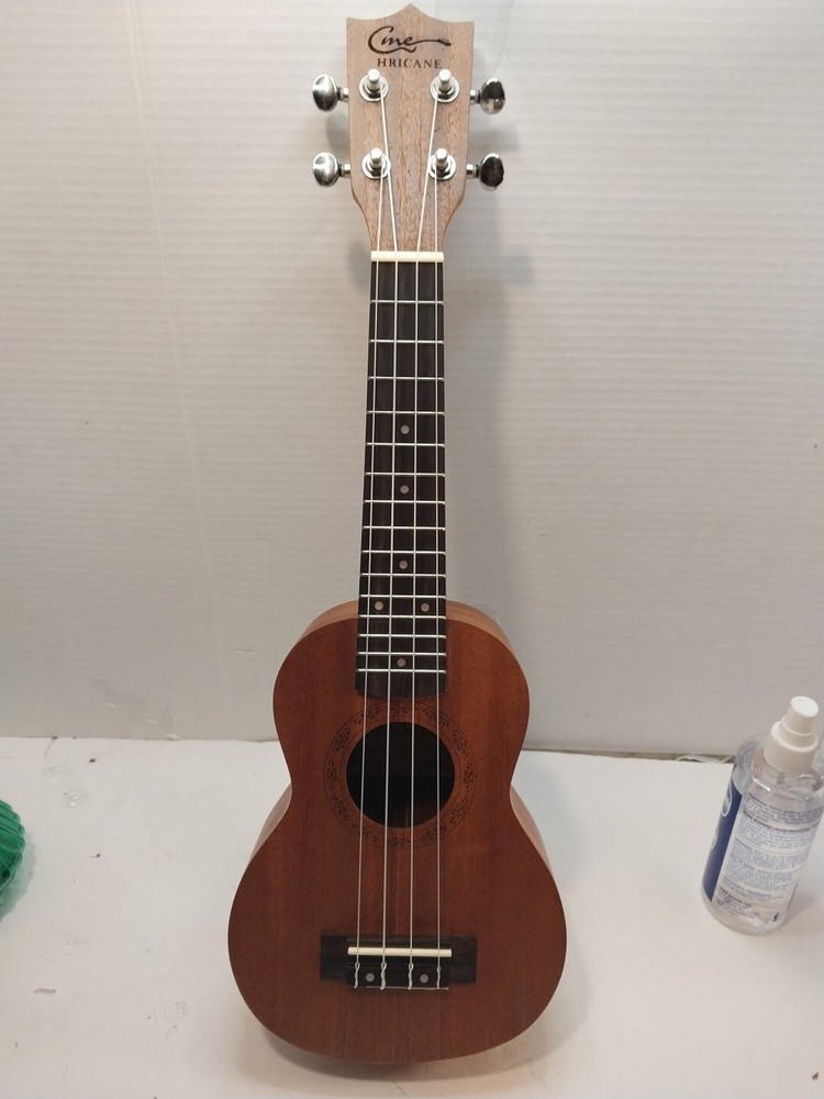 UKULELE Hricane UK-21 Solid Wood Professional
