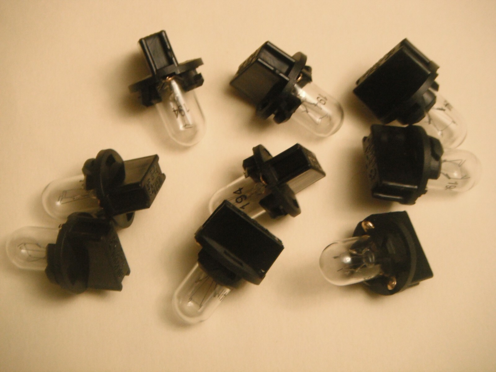 New! Gauge Cluster Lights Bulbs and Sockets For Ford 73 79 F100 - F350 Truck