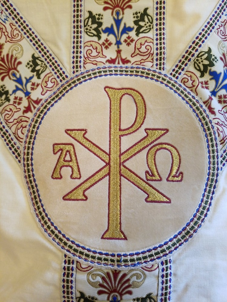 Coronation Gold Semi-Gothic Chasuble