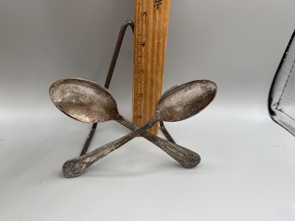 Vintage Silver Plated Spoon Napkin Holder Plate Display Stand Table Ware Home