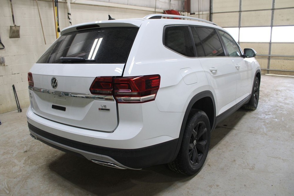 Camera/Projector Camera Front Windshield Mounted Fits 18-20 ATLAS 3028704