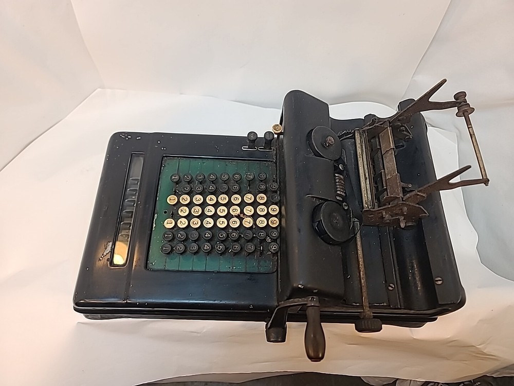 Vintage BURROUGHS ADDING MACHINE CALCULATOR HAND CRANK. No key - Untested - Rare
