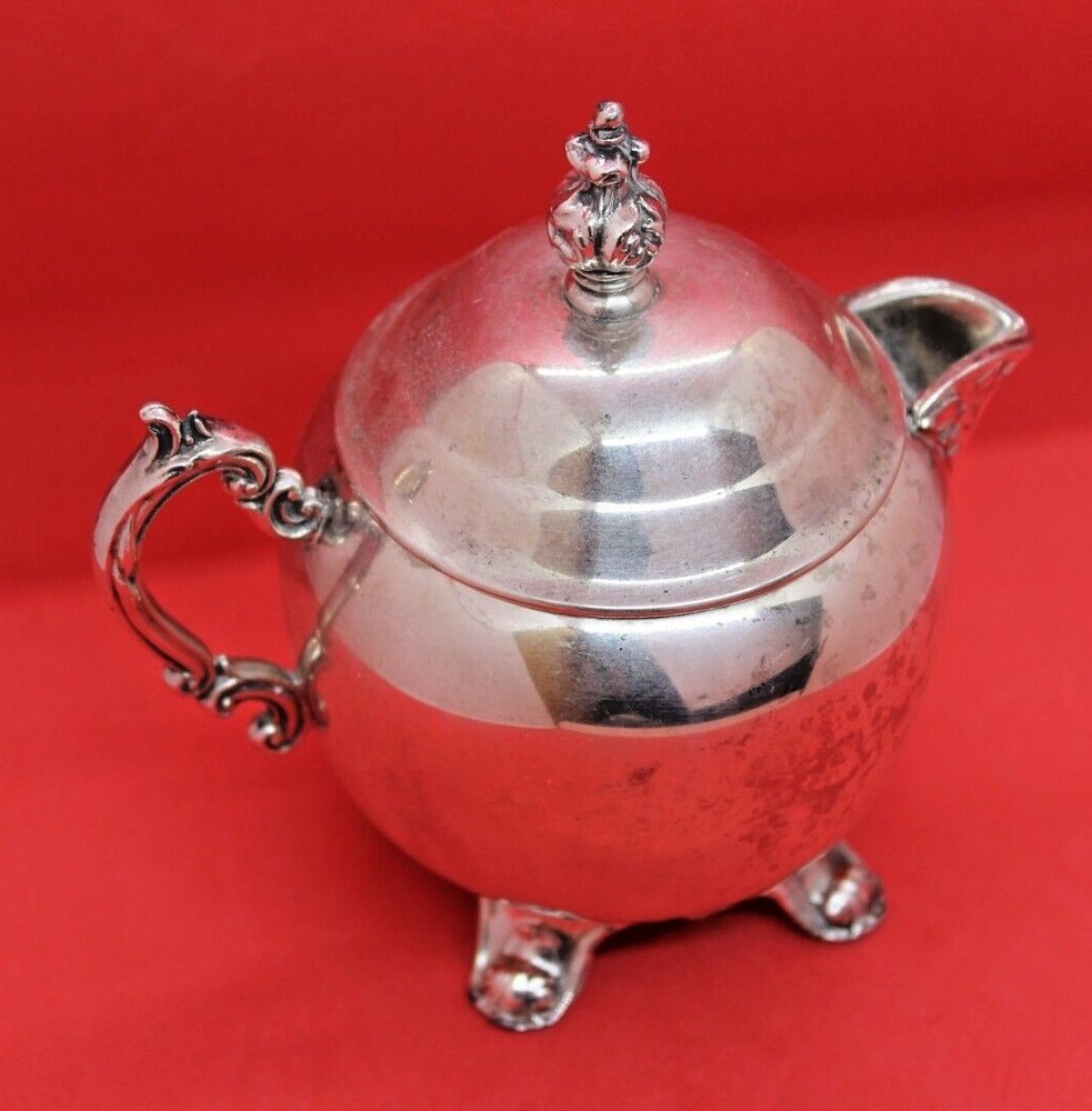 FB Rogers Silverplate 2333 Creamer With Lid