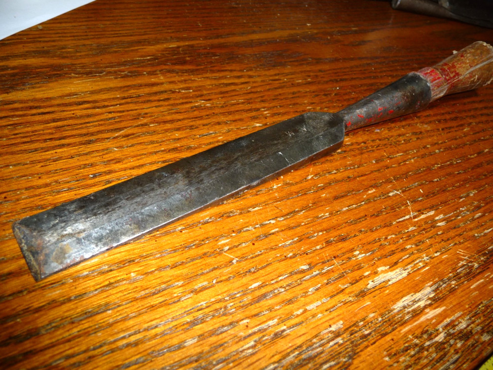 Vintage Zenith Marshall 1in. Bevel Edge Socket Chisel 8 1/4 long
