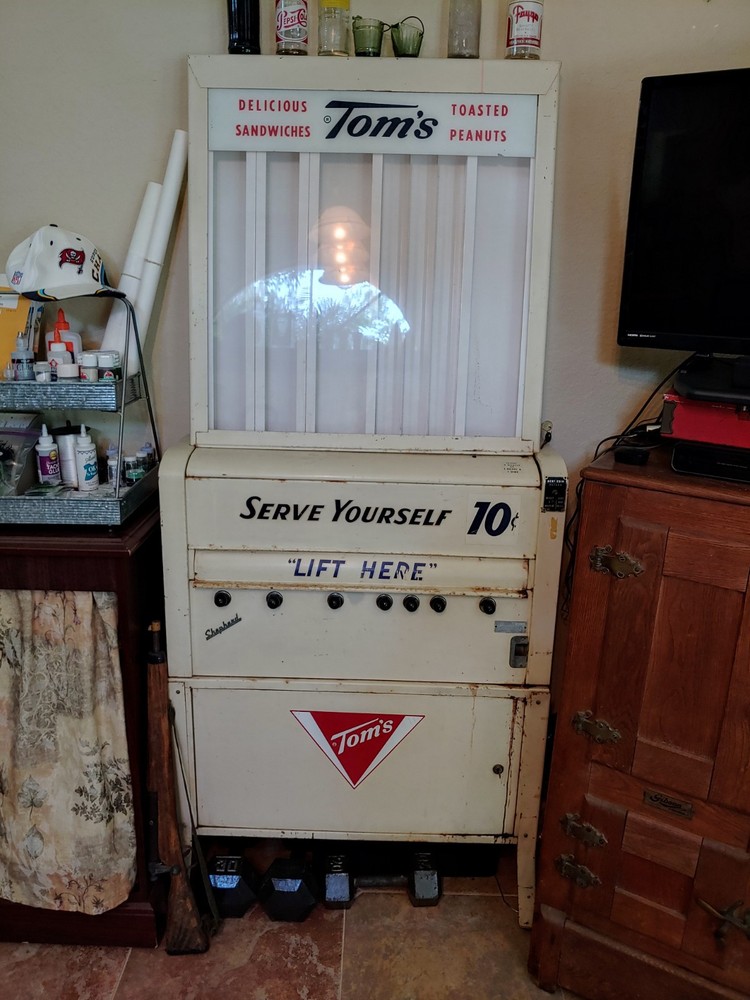 Vintage Toms Vending Machine