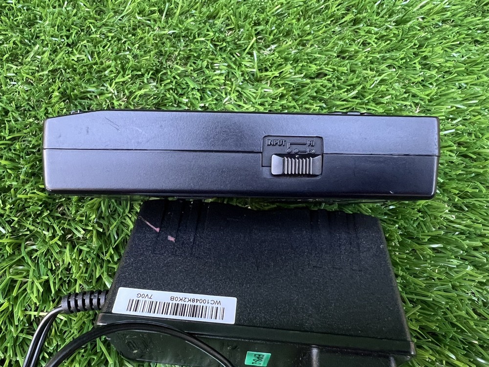 Korg ToneWorks Pandora PX4D Multi-Effect Processor W/Power Supply, READ!