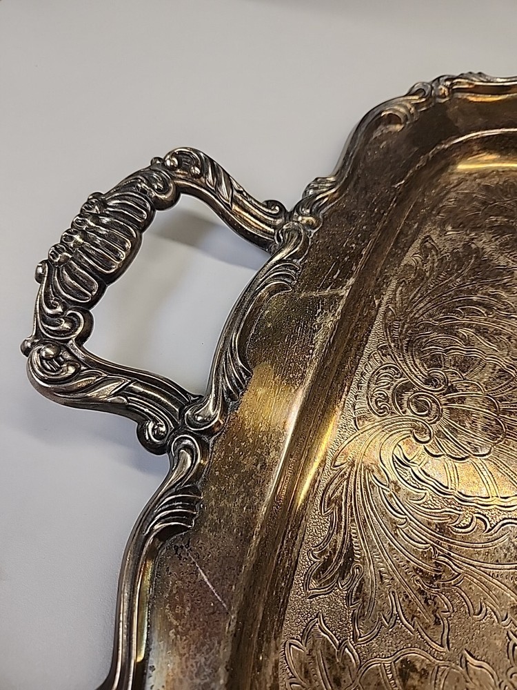 Vintage Oneida Georgian Scroll Large Silverplate Handled Tray