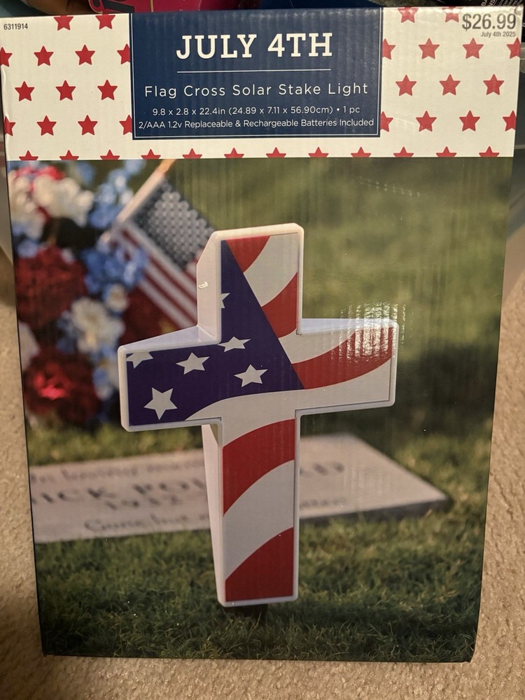 Flag Cross Solar Stake Light July 4th