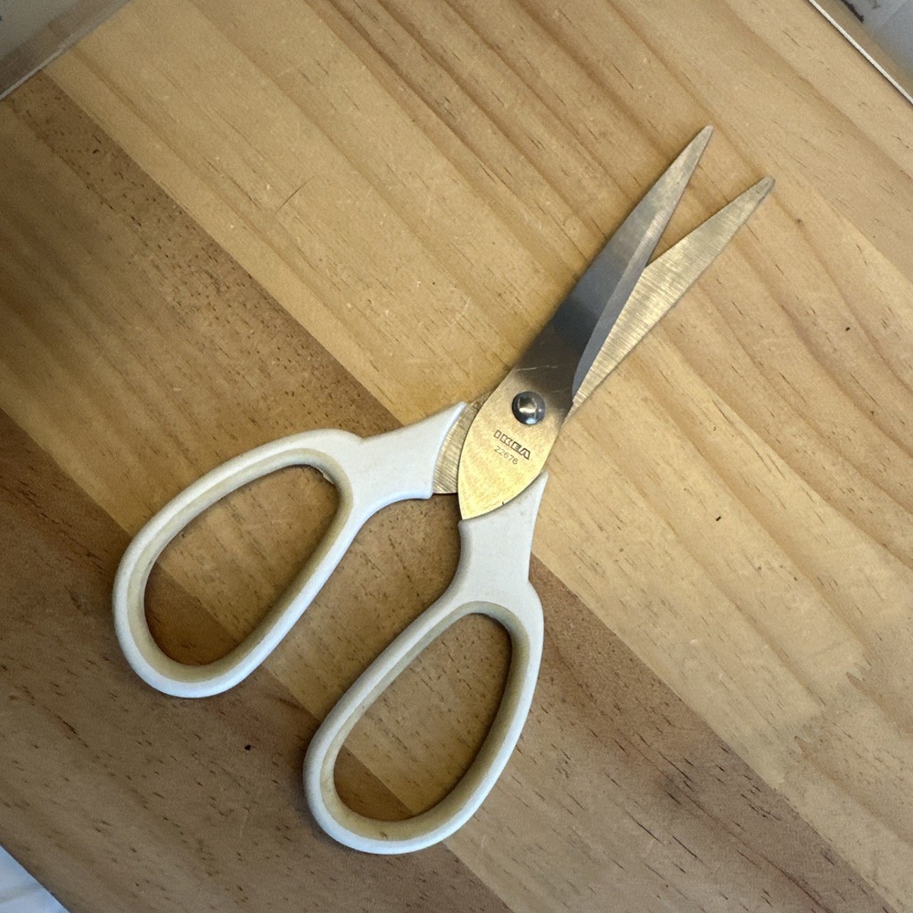 IKEA Soft Grip 8” All Purpose Scissors PN 22676