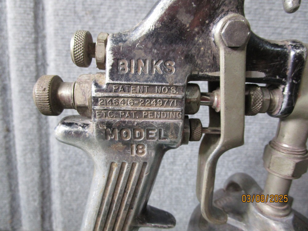 Binks Model 18 Paint Gun