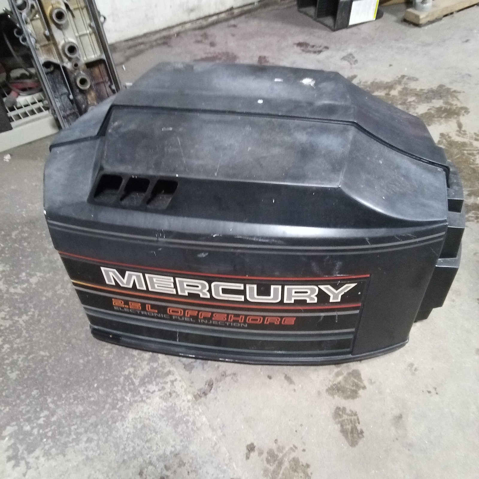 MERCURY OUTBOARD 2.5 L V-6 200 HP XRI Offshore ENGINE MOTOR COVER COWL SS1