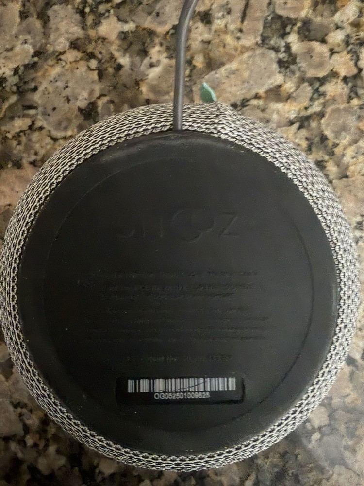SNOOZ White Noise Machine