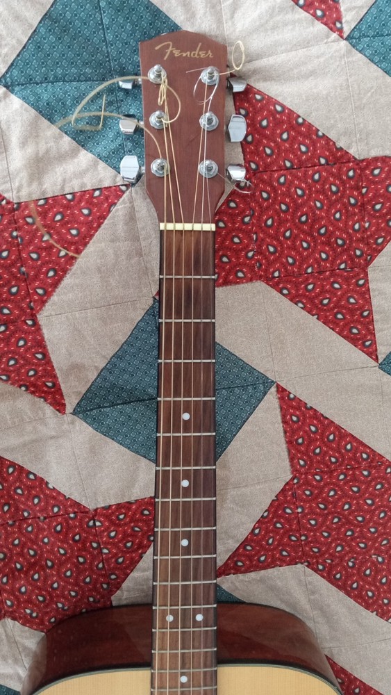 fender acoustic guitar vintage 2001 