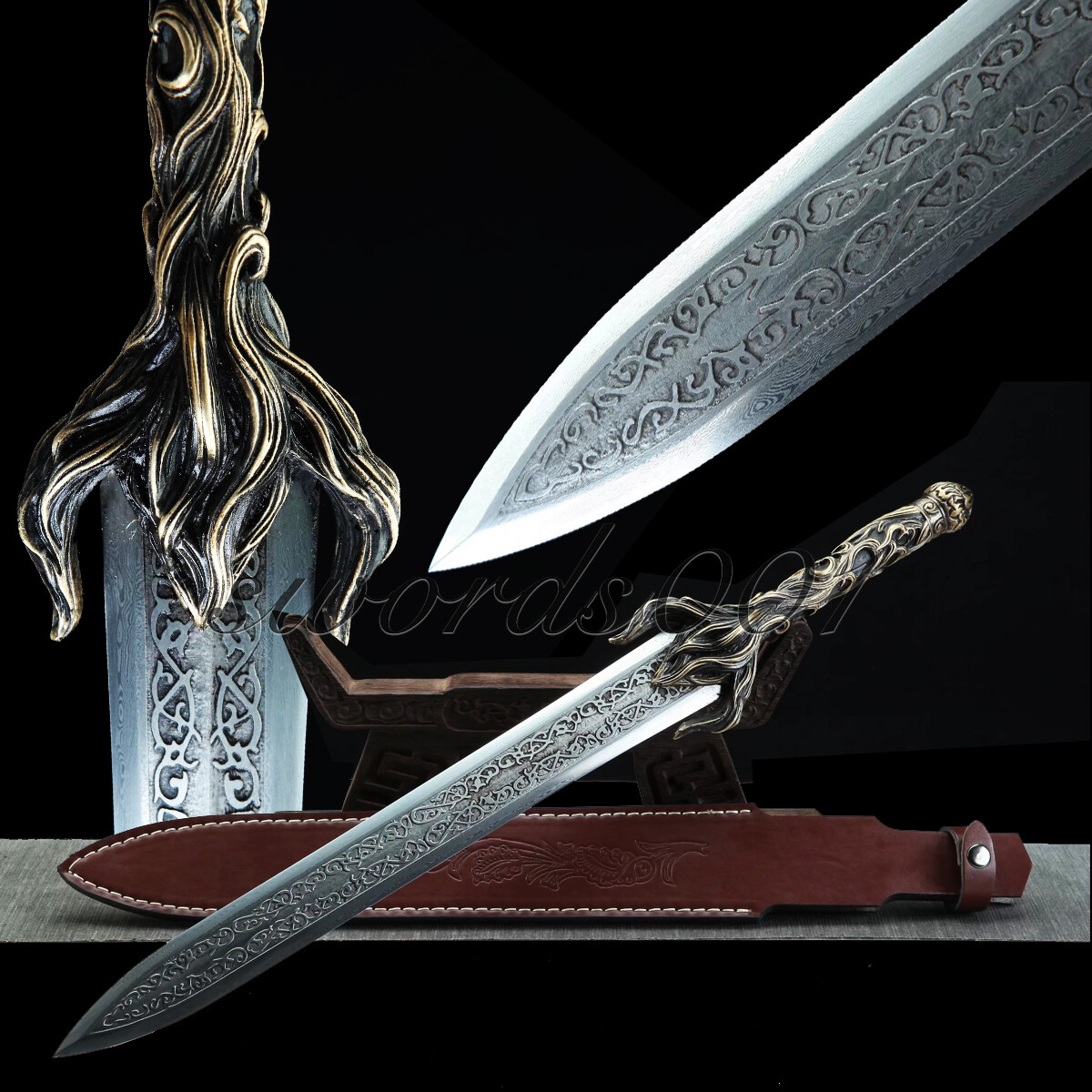 Handmade Exquisite Brass Handle Short Sword Damascus Steel Blade Leather Sheath