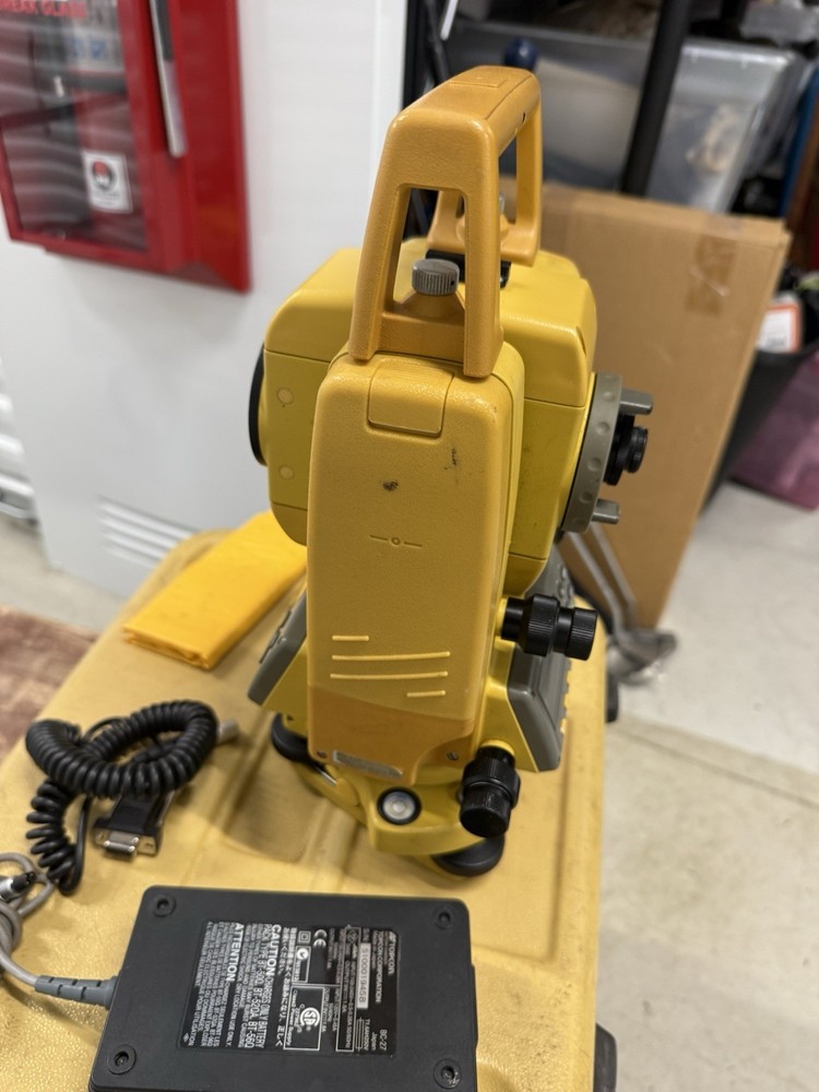 TOPCON GTS-225 Total Station – Excellent Condition