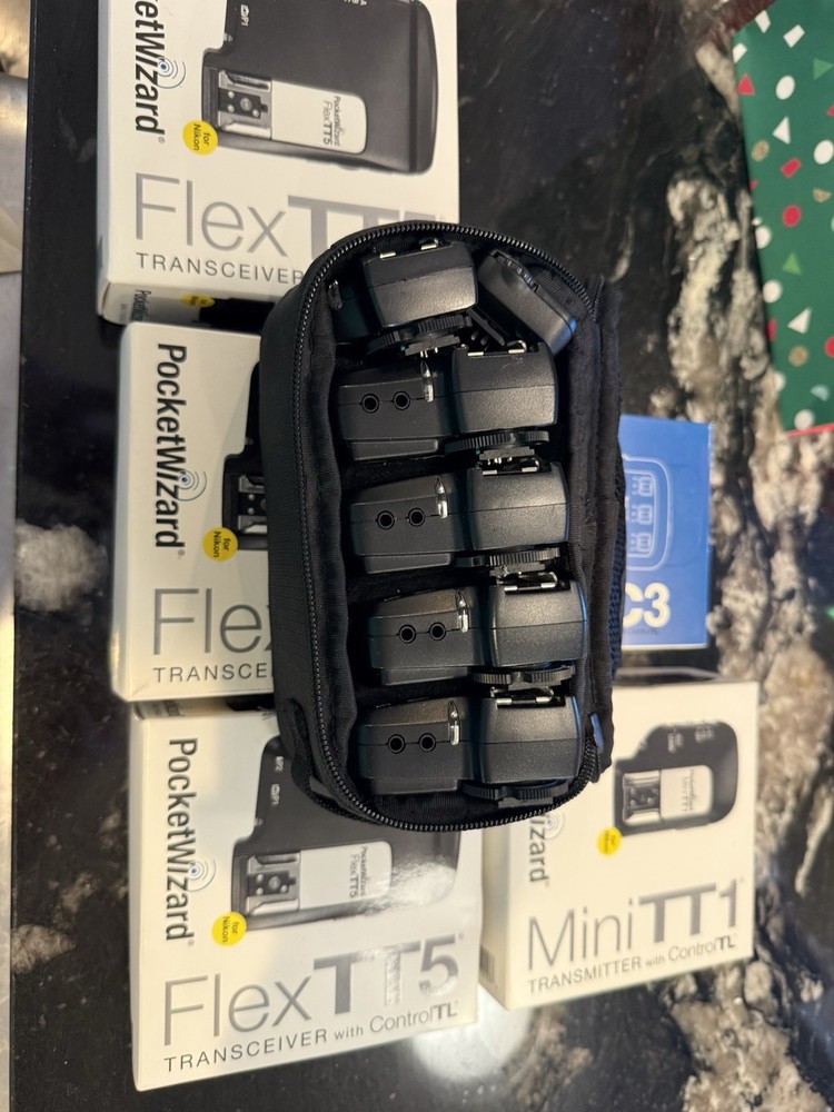Pocket Wizards Flex TT5,AC3,TT1 Transmitter. Bag