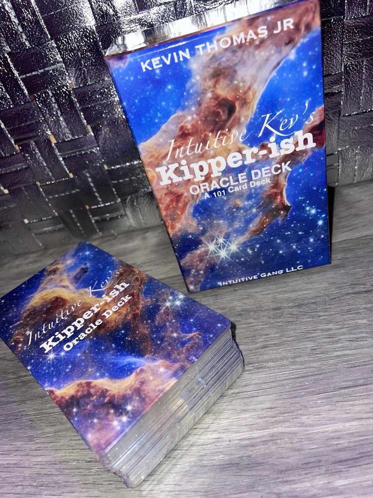Intuitive Kev’s Kipper-ish Oracle Deck