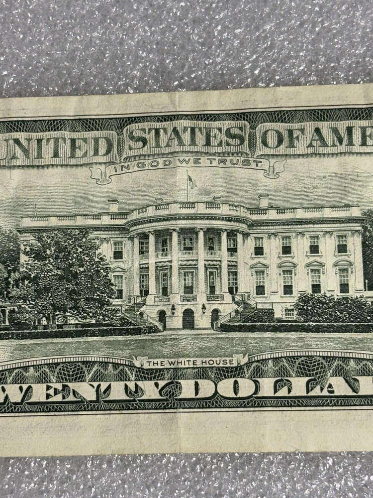 1988A $20 Error Note W/extra ink , Ink Bleeds and slightly Off Centered/Miscut