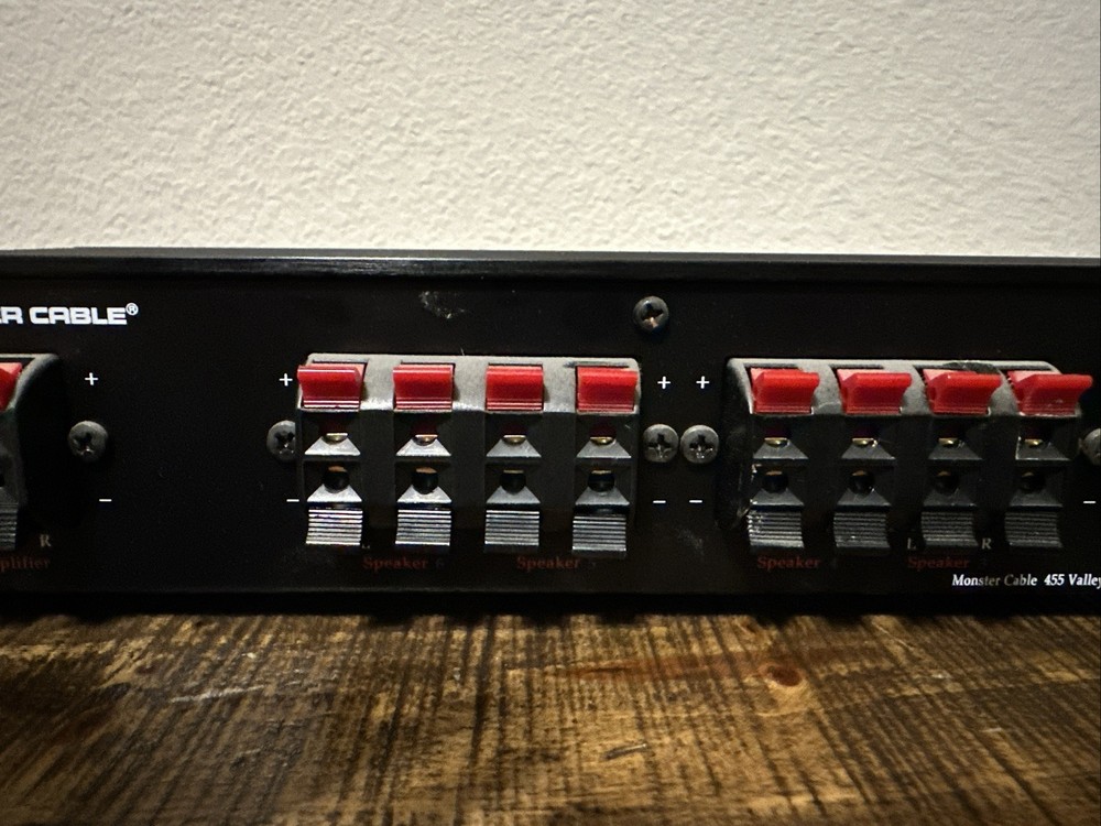 Monster Cable 6 Way Speaker Selector With Amplifier Protection