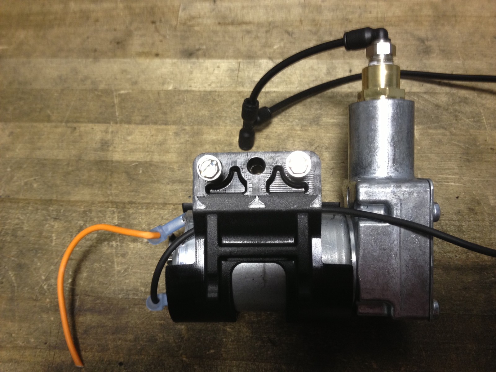 Seat 12 Volt Air Compressor