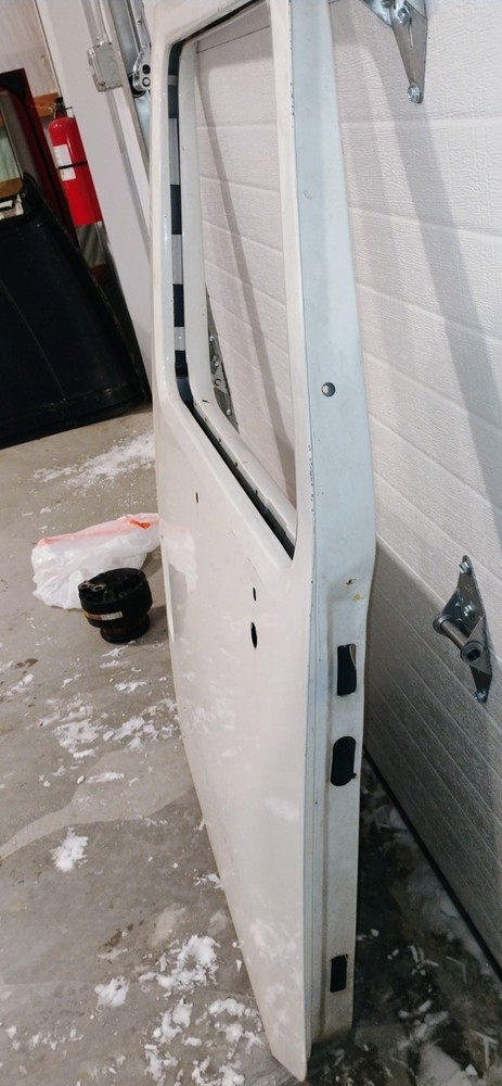 International Navistar Right Side / Passenger Door Shell