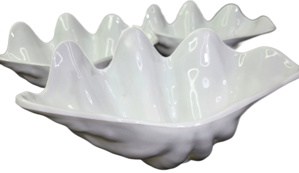 Three International SSB-5W, 5-Quart White Plastic Shell Serving Bowl Buffet