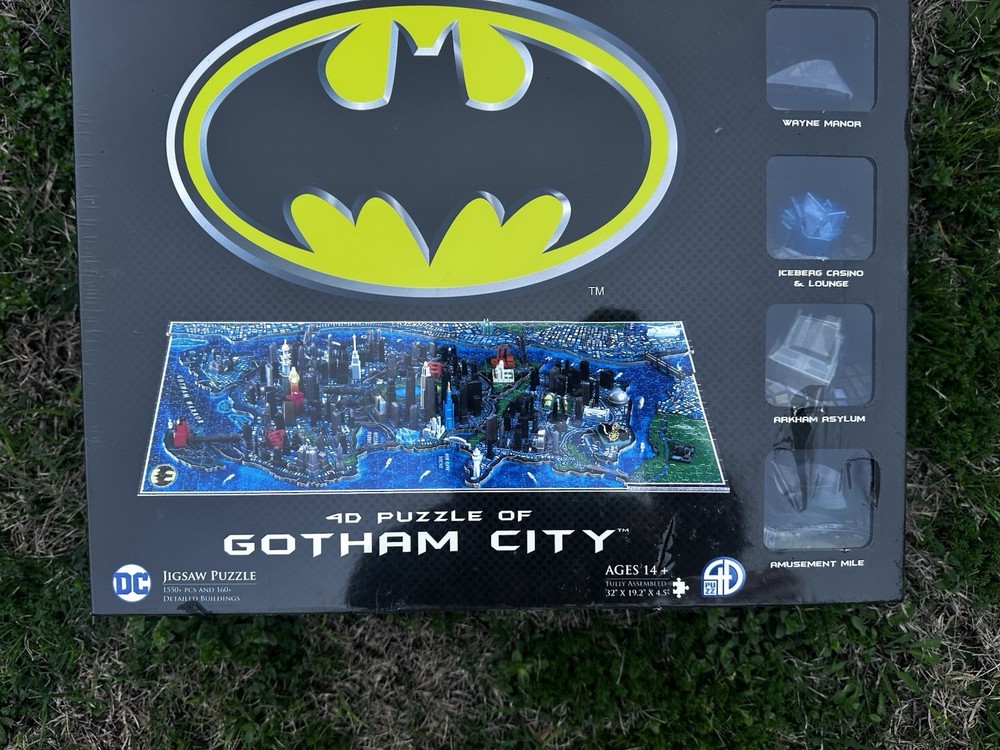 DC Comics 4D Batman Gotham City puzzle