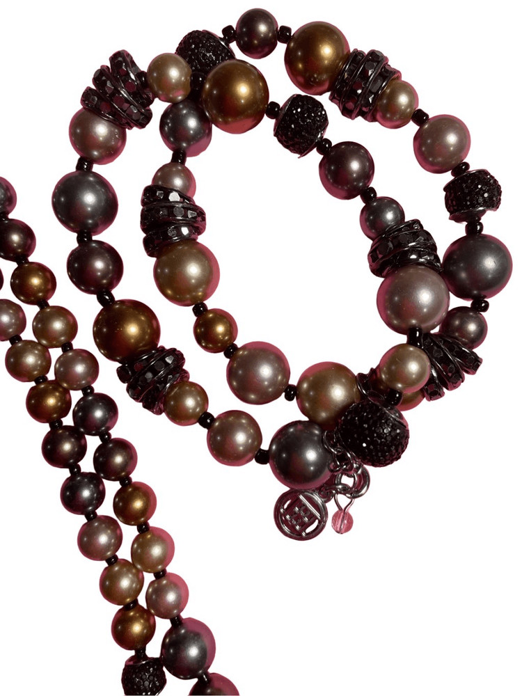 Designer multi strand pearlized bead necklace set