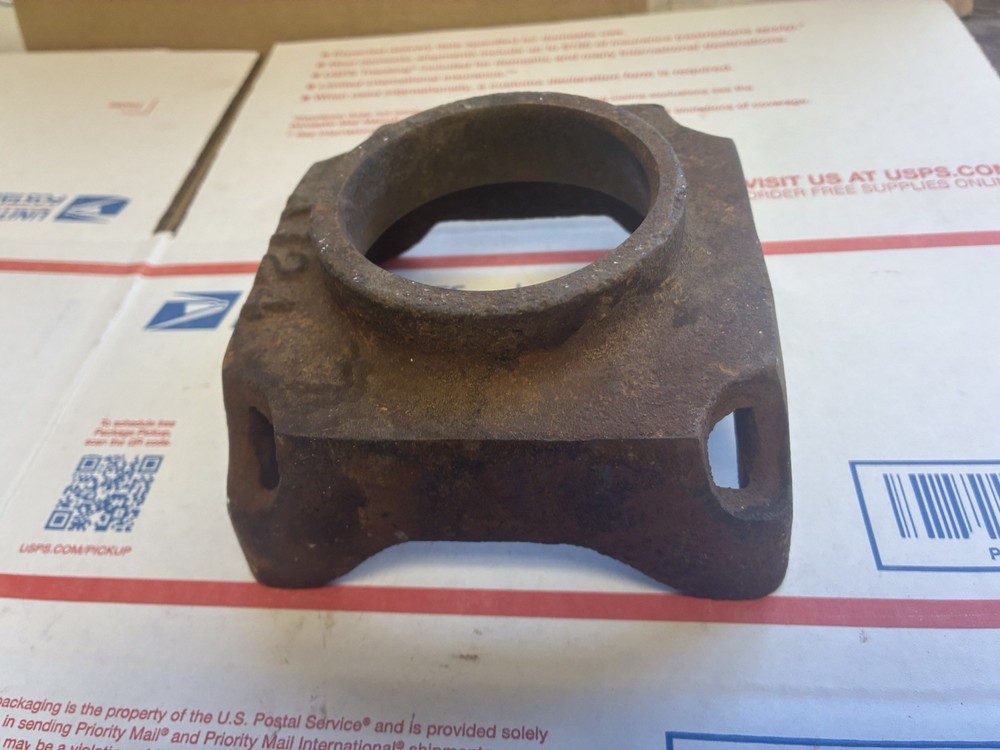 AERMOTOR 4- Leg  Windmill Mast Post Base, A124