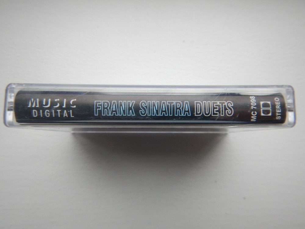 FRANK SINATRA - DUETS - CASSETTE