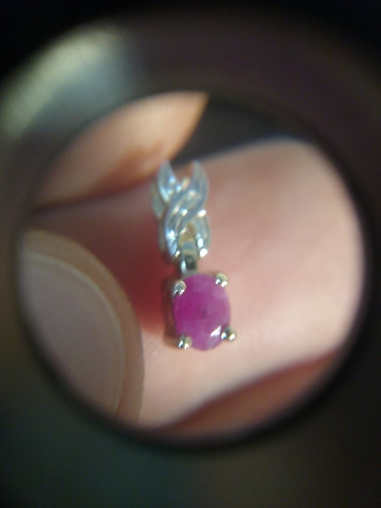 0.8 Grams Han Diamond & Ruby Sterling Silver 925 Charm Pendant