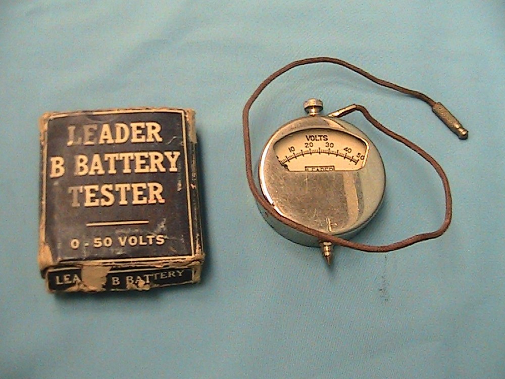 1 USED LEADER B BATTERY TESTER 0 - 50 VOLT