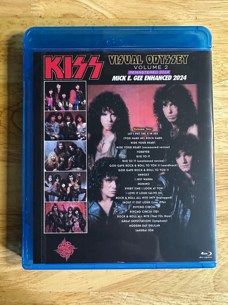 Kiss - Visual Odyssey 2024 VOL 1&2 Collection Gene Simmons Frehley