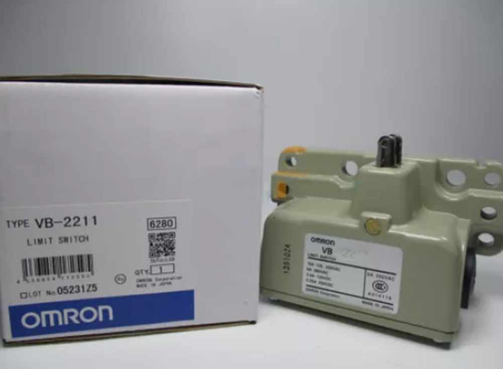 New In Box Omron VB-2211 VB2211 Limit Switch