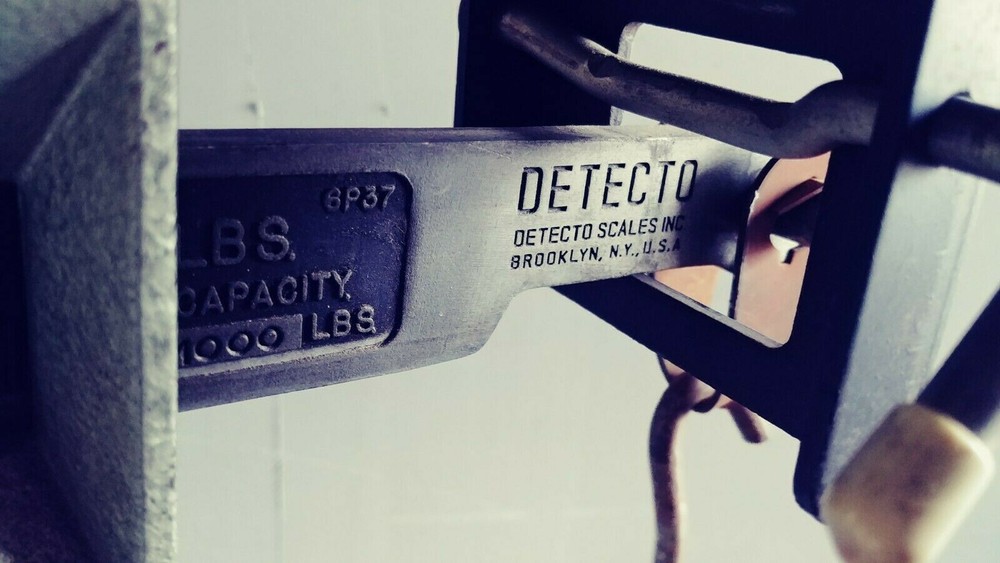 Detecto Platform Scale 1000 Pound Model 854