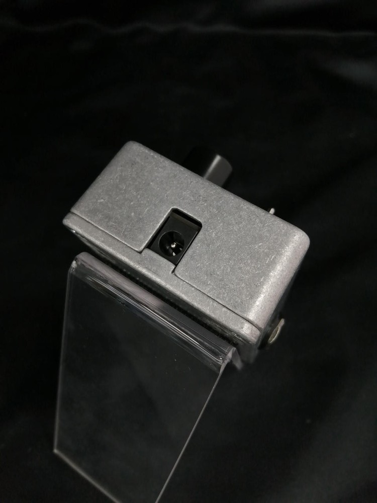 ELECTRO-HARMONIX FREEZE Effect Pedal
