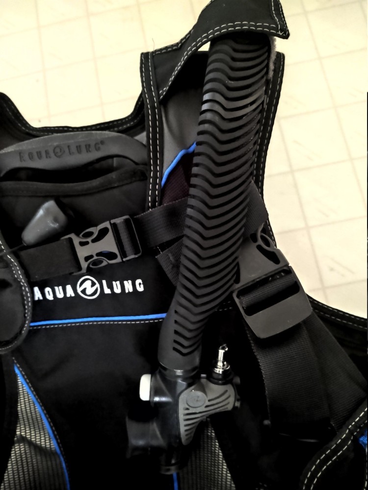 Used - Tested - Aqua Lung Pro HD Men’s BCD – Small