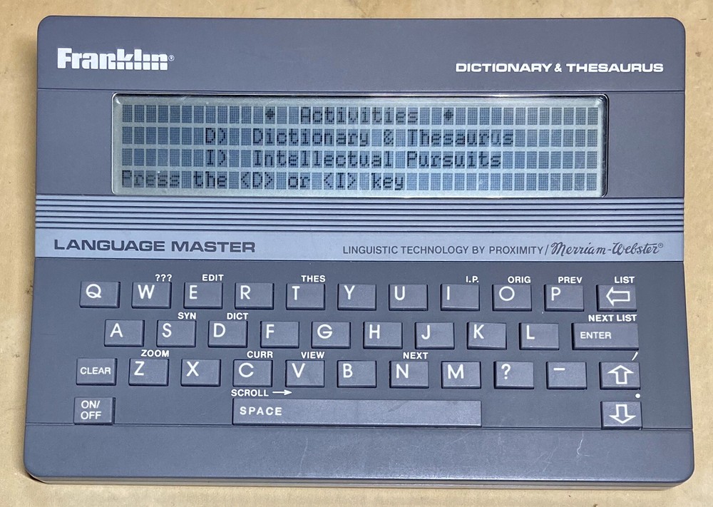 Franklin Computer Language Master Electronic Dictionary and Thesaurus LM-2000