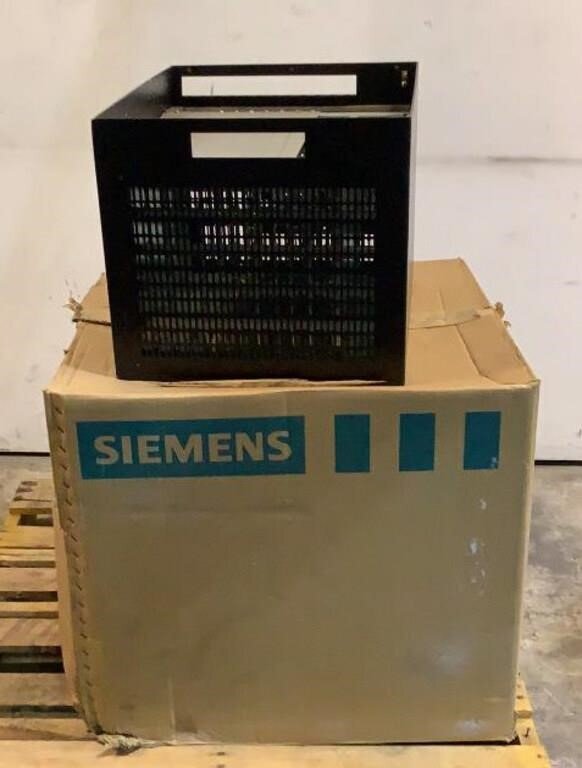 NEW Siemens 560T Programmable Controller Module Simatic PLC Rack Chassis